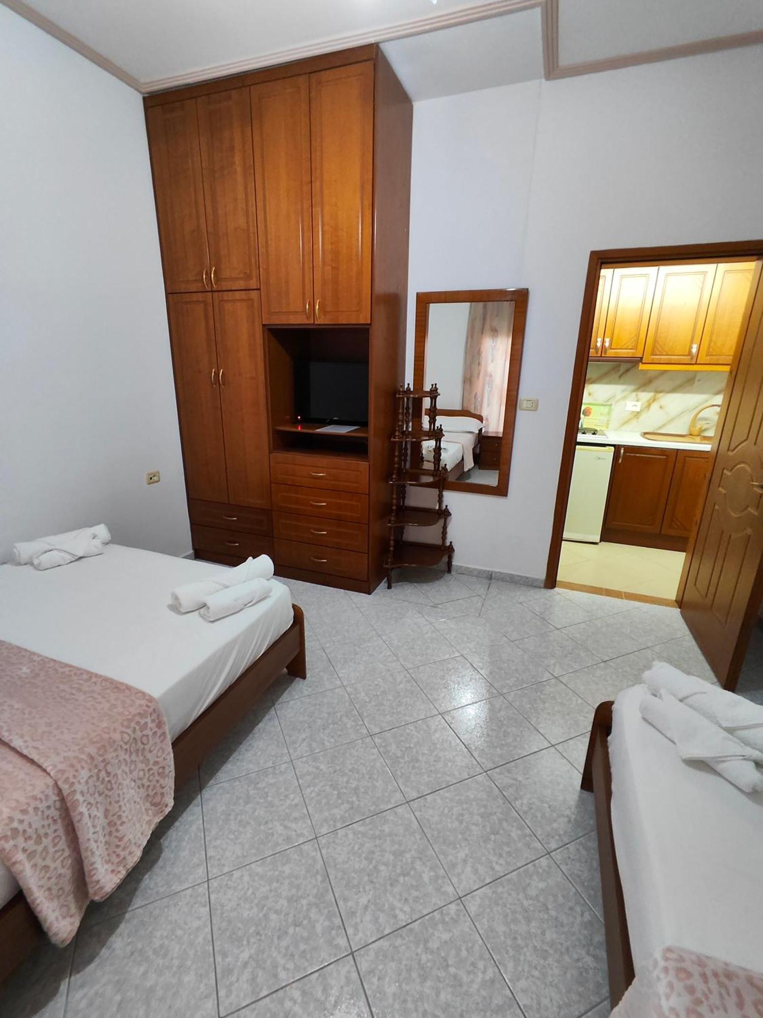Hola Rooms Ksamil Eksteriør bilde