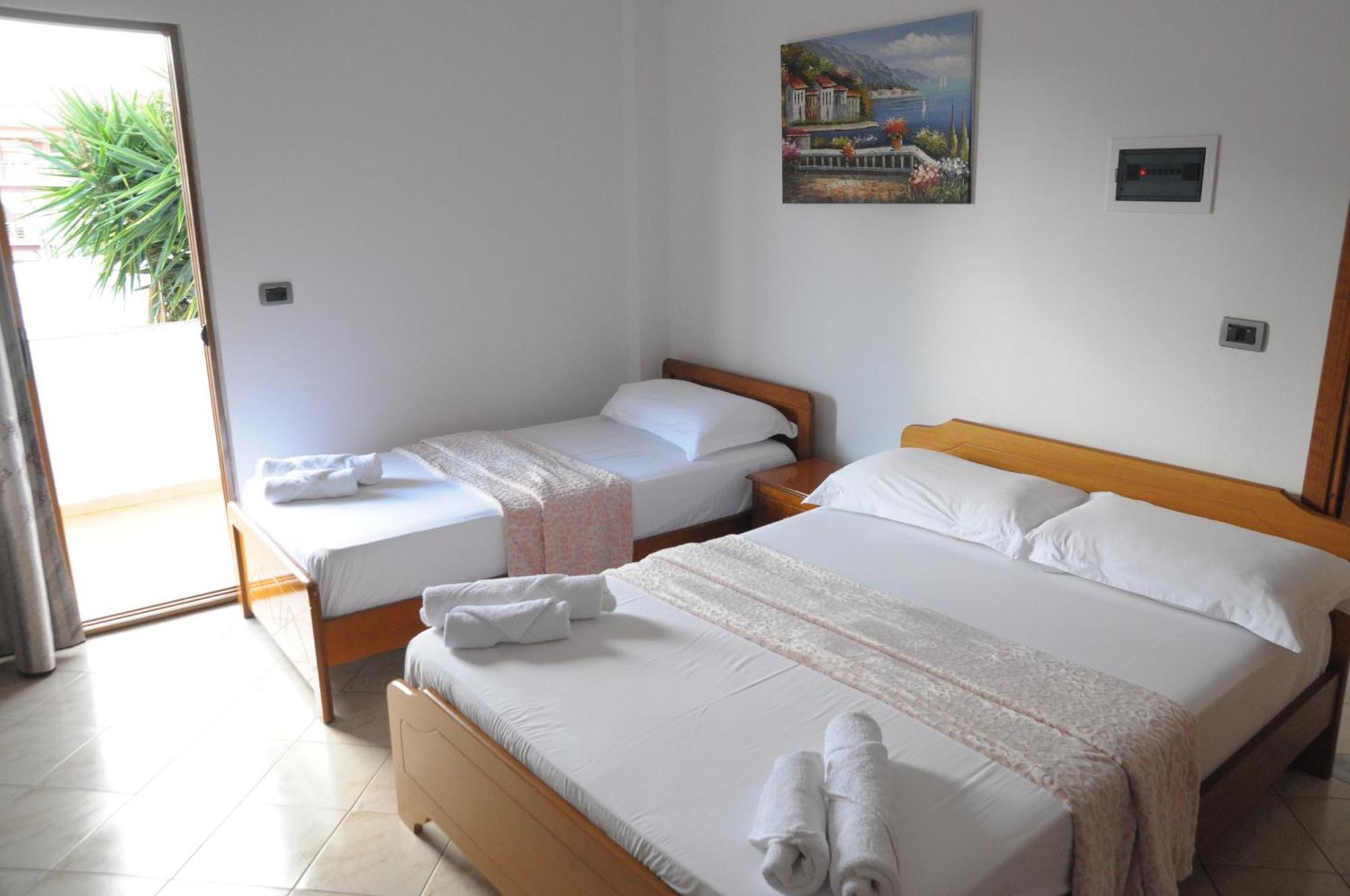 Hola Rooms Ksamil Eksteriør bilde