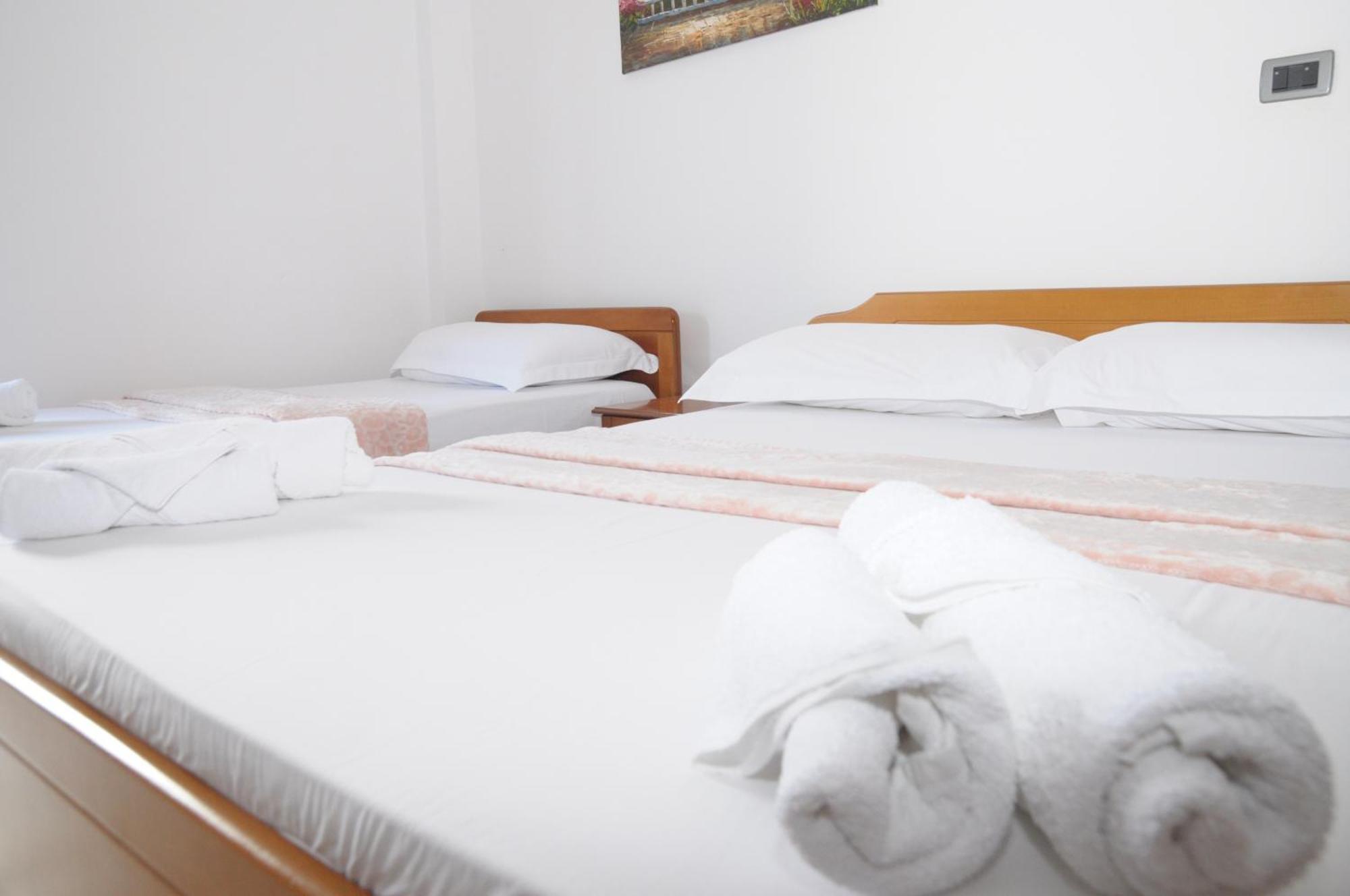 Hola Rooms Ksamil Eksteriør bilde