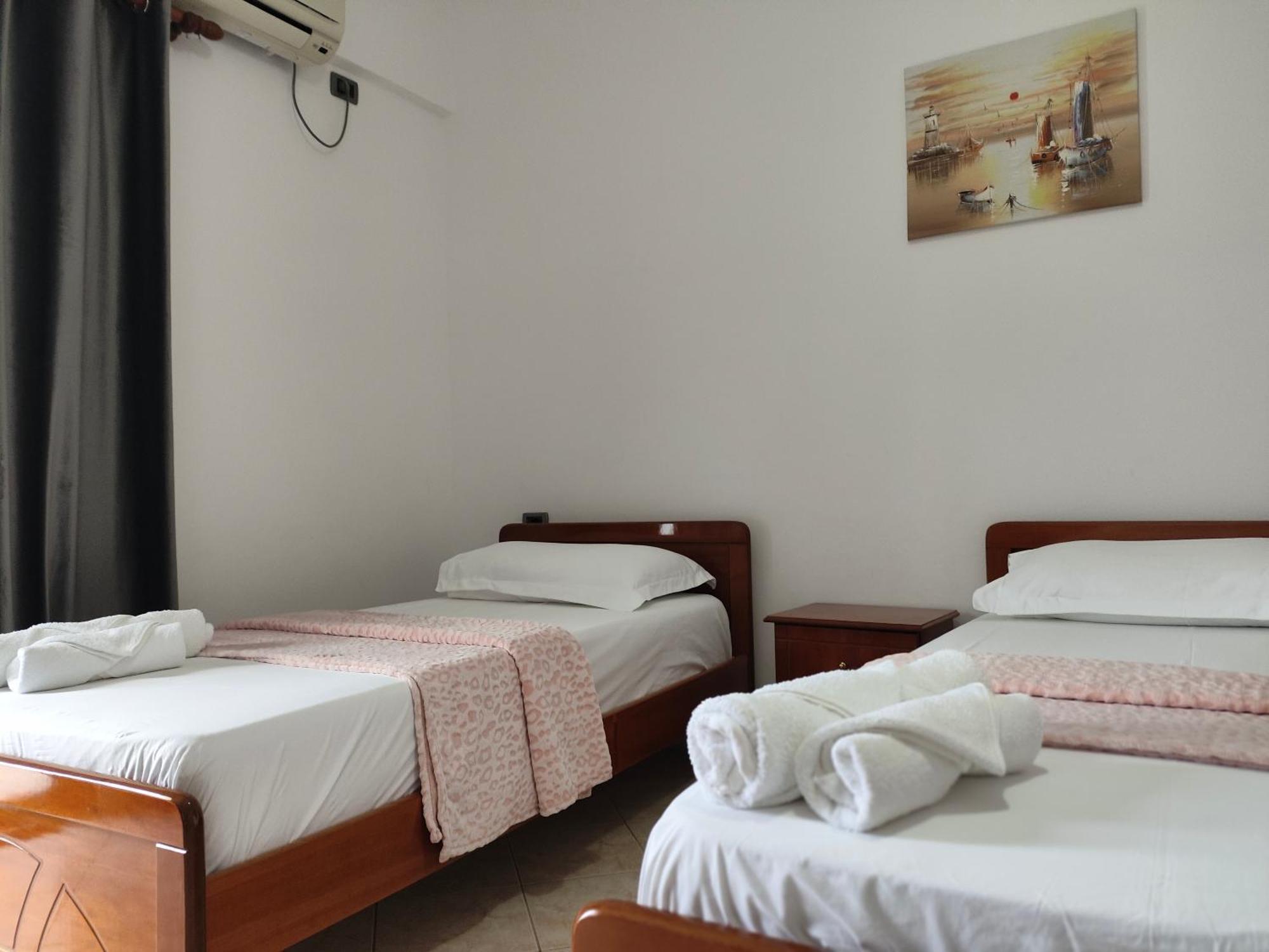 Hola Rooms Ksamil Eksteriør bilde