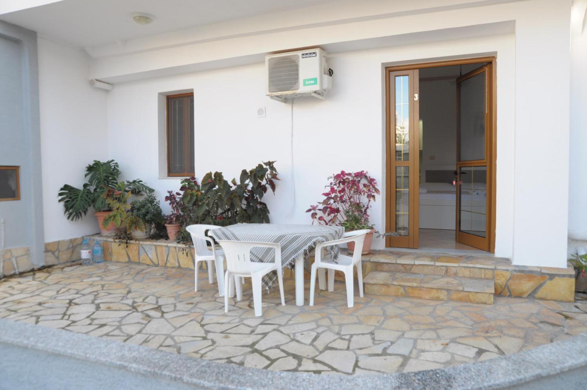 Hola Rooms Ksamil Eksteriør bilde