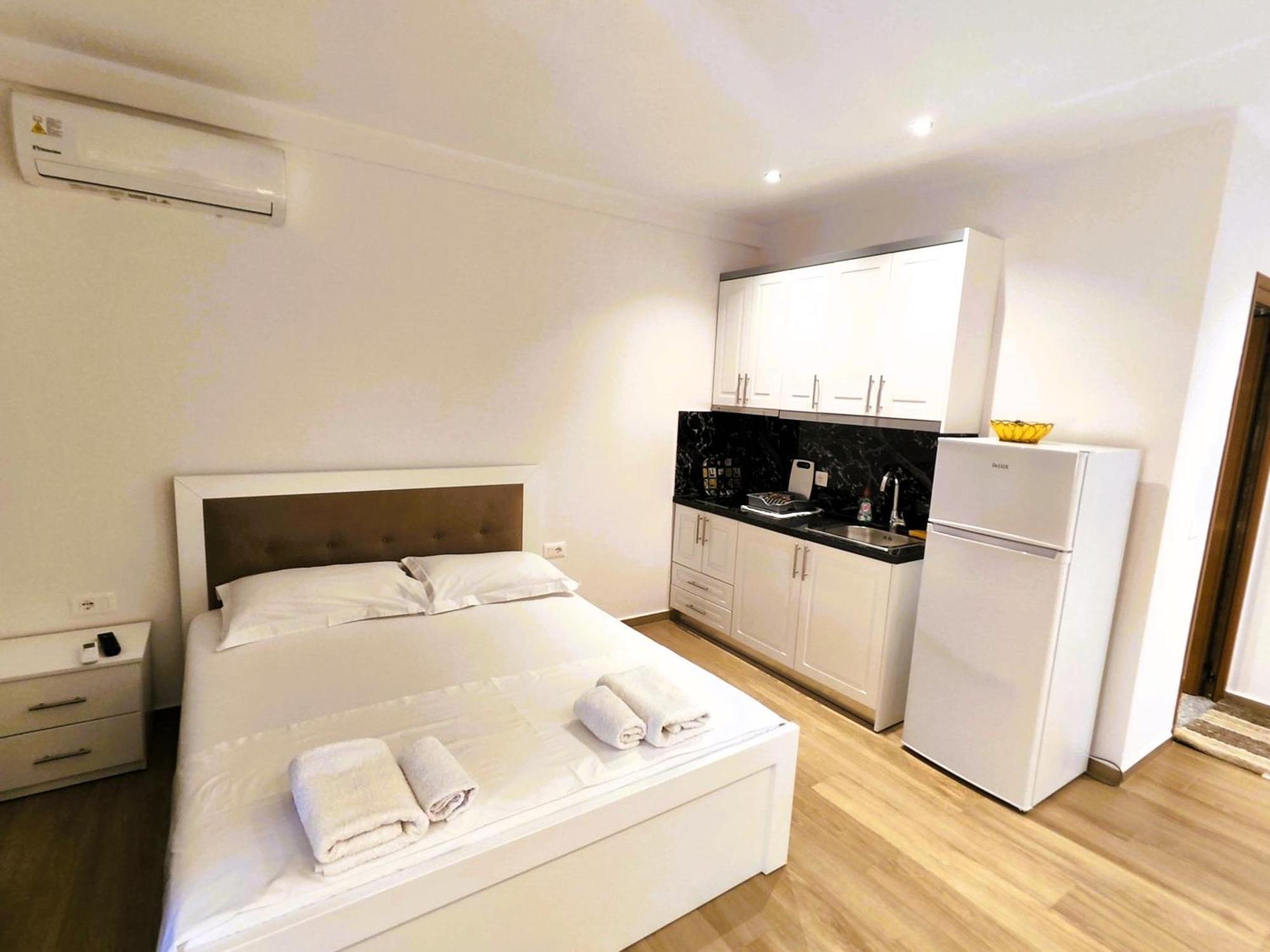 Hola Rooms Ksamil Eksteriør bilde