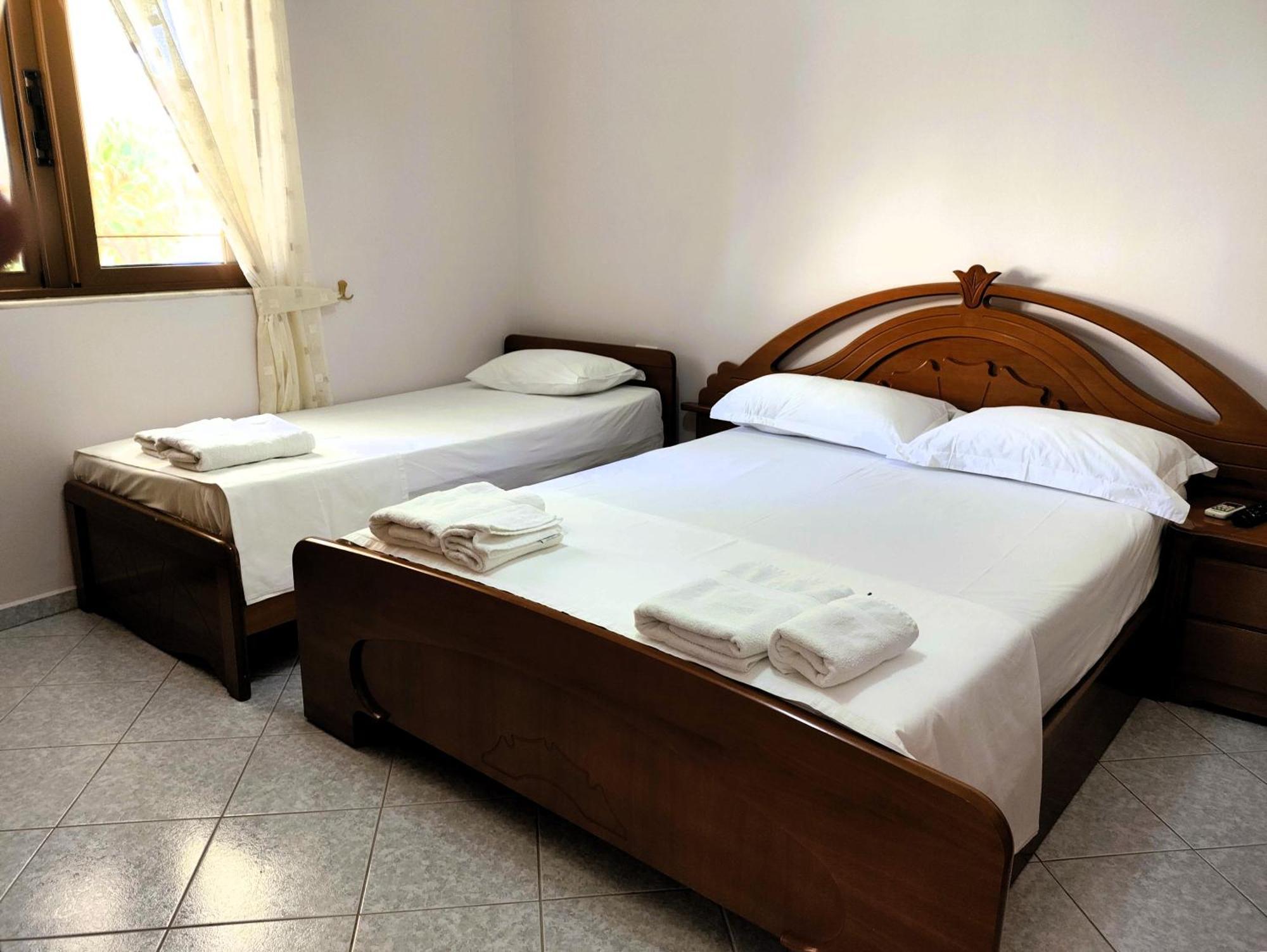 Hola Rooms Ksamil Eksteriør bilde